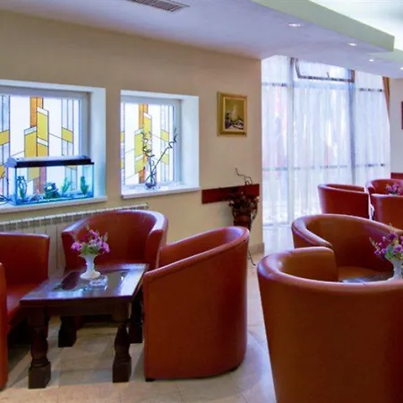 Hotel Atrium Center 4*
