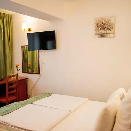 Atrium Center 4* Бухарест