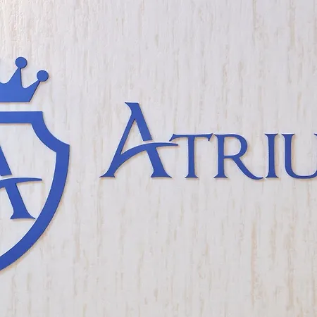 Atrium Center Hotell 4*